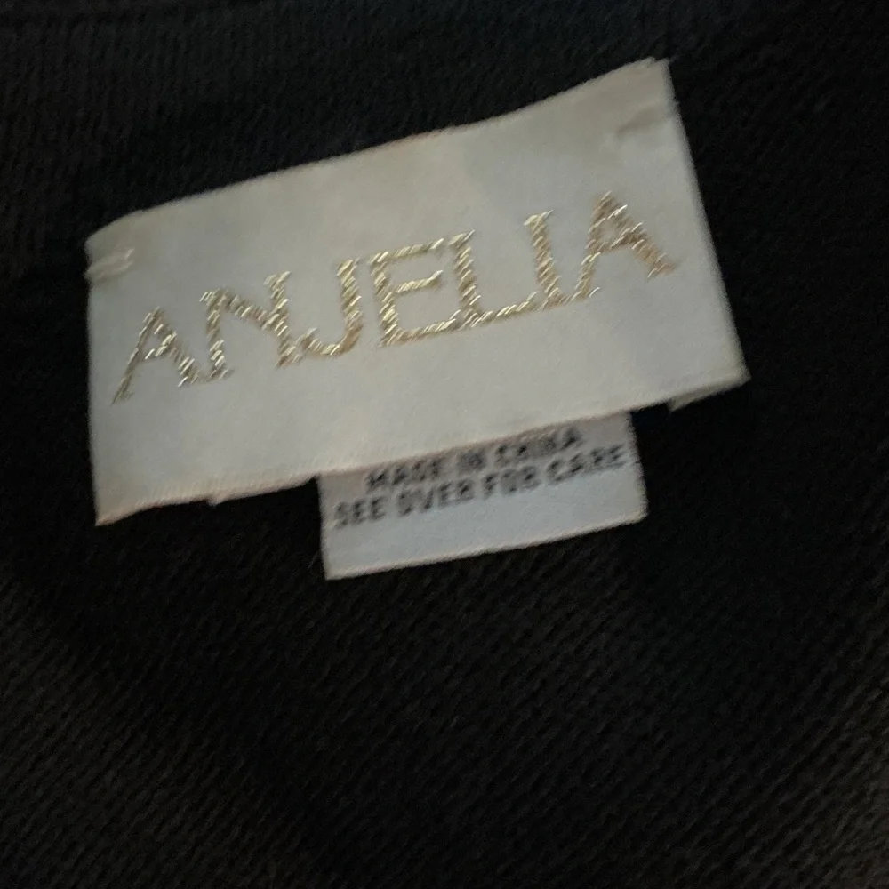 Vintage Toula Anjelia Black Zip-Front Women's Blazer with Subtle Embellishment - Picture 5 of 6